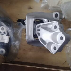 Engine mounts ford Figo/EcoSport 2013 With Transmission